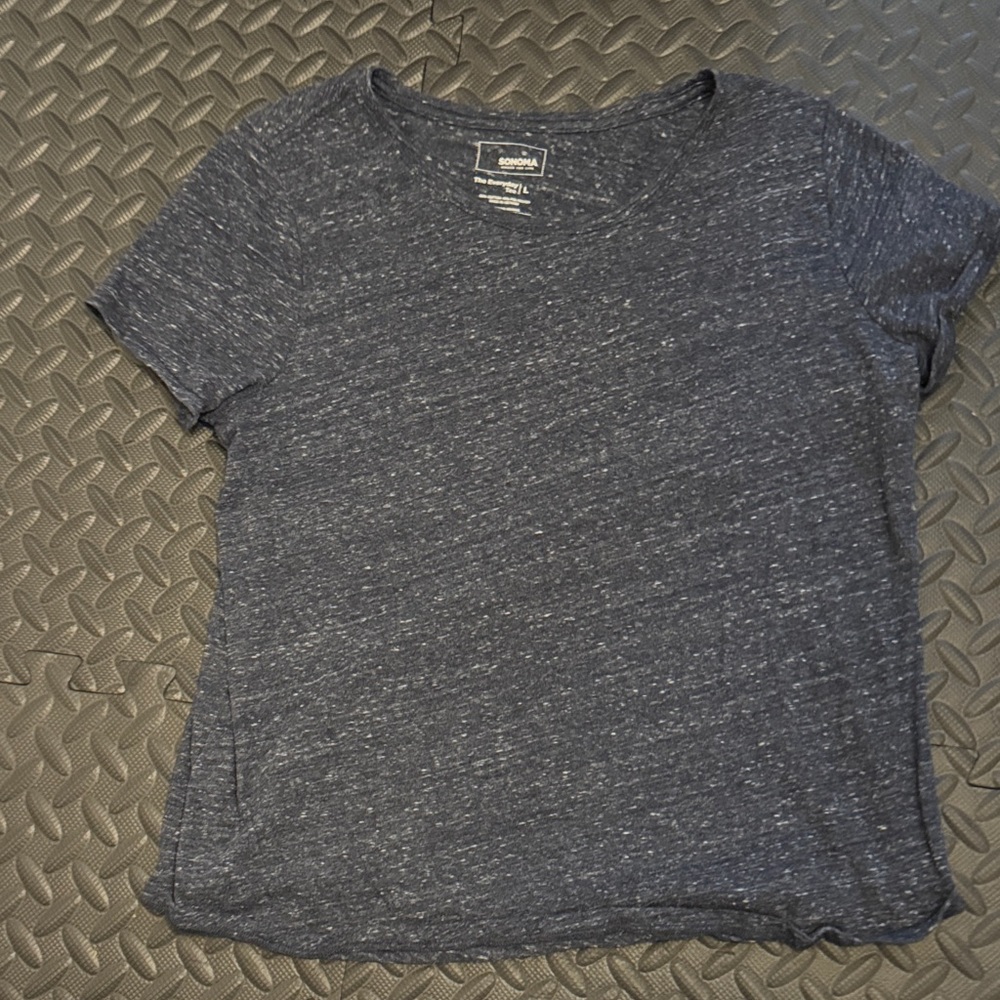Women's Short Sleeve Tee in Heathered Blue